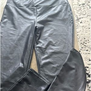 Entro wet look vinyl black leggings, medium, new with tags